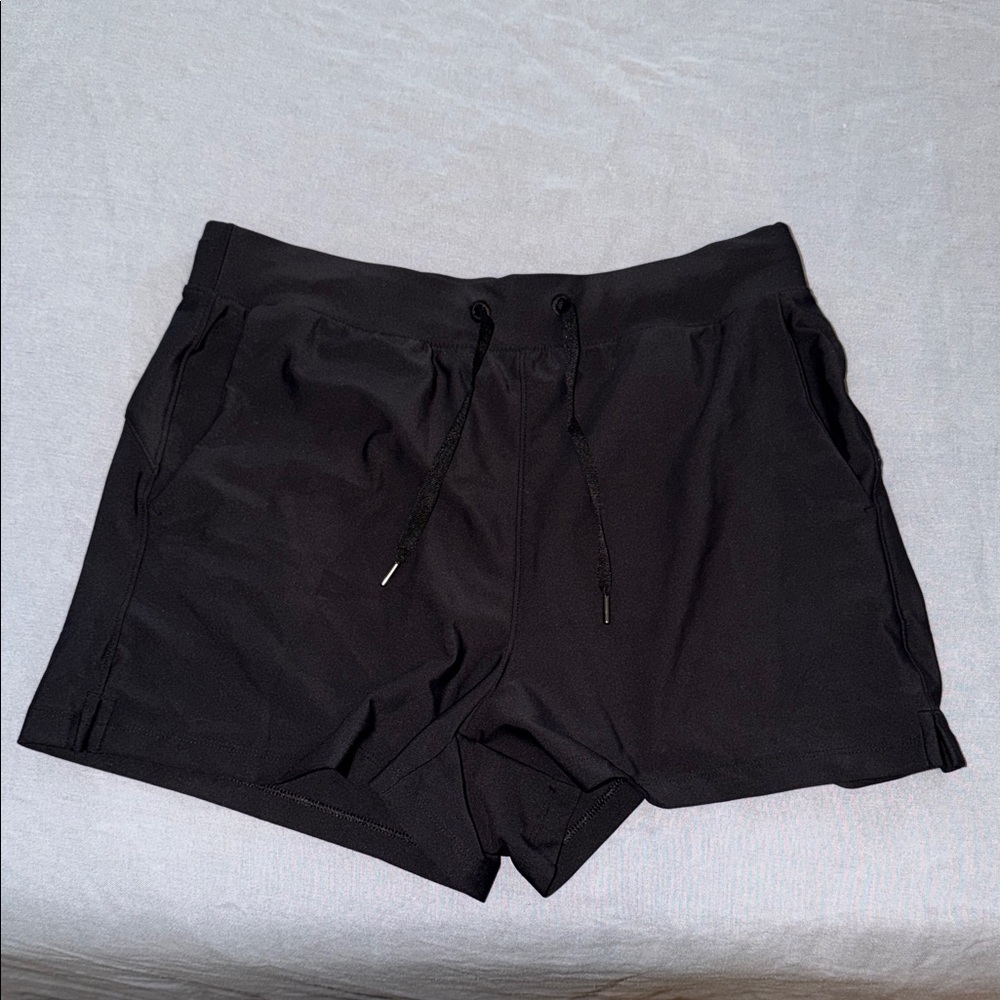 Old Navy High-Waisted PowerSoft Shorts [Black]